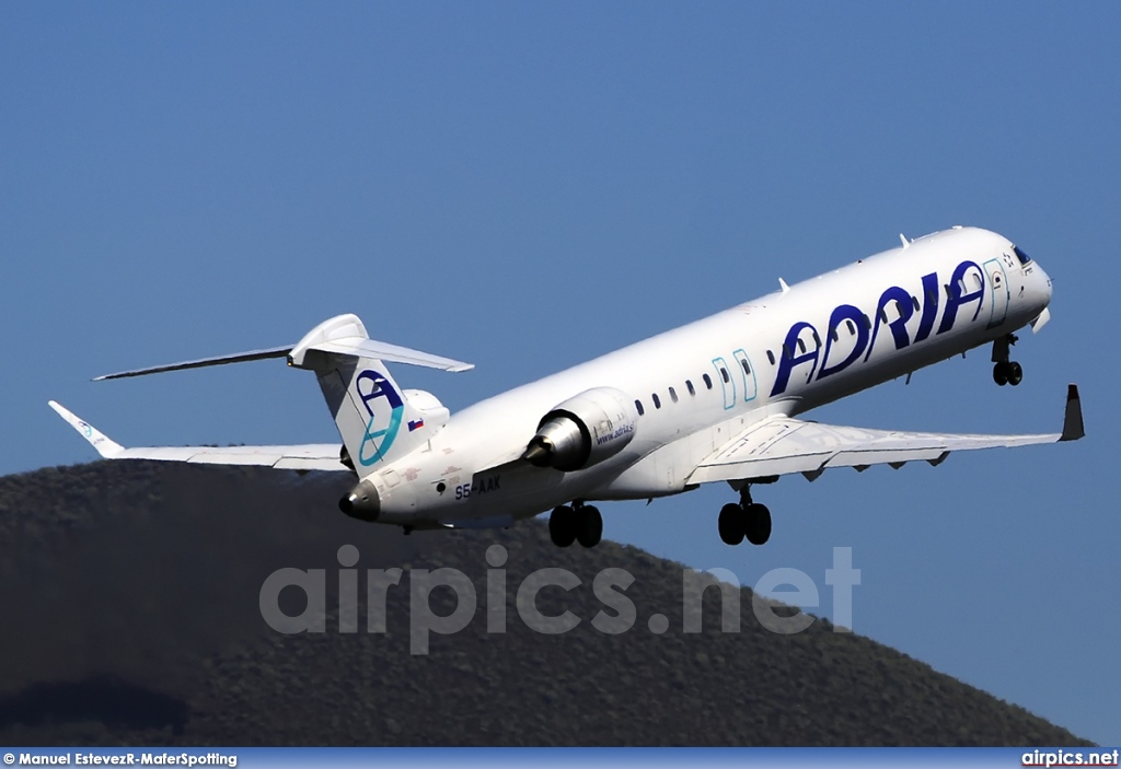 S5-AAK, Bombardier CRJ-900LR, Adria Airways