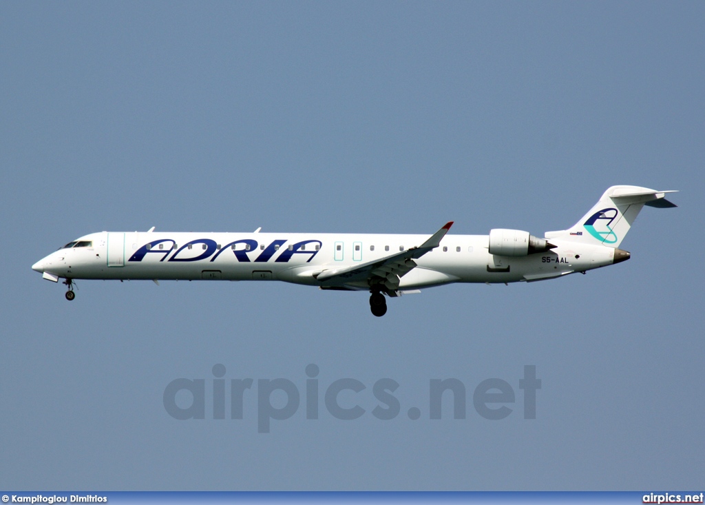 S5-AAL, Bombardier CRJ-900LR, Adria Airways