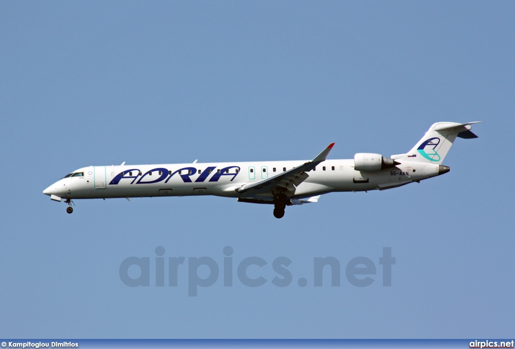 S5-AAN, Bombardier CRJ-900LR, Adria Airways