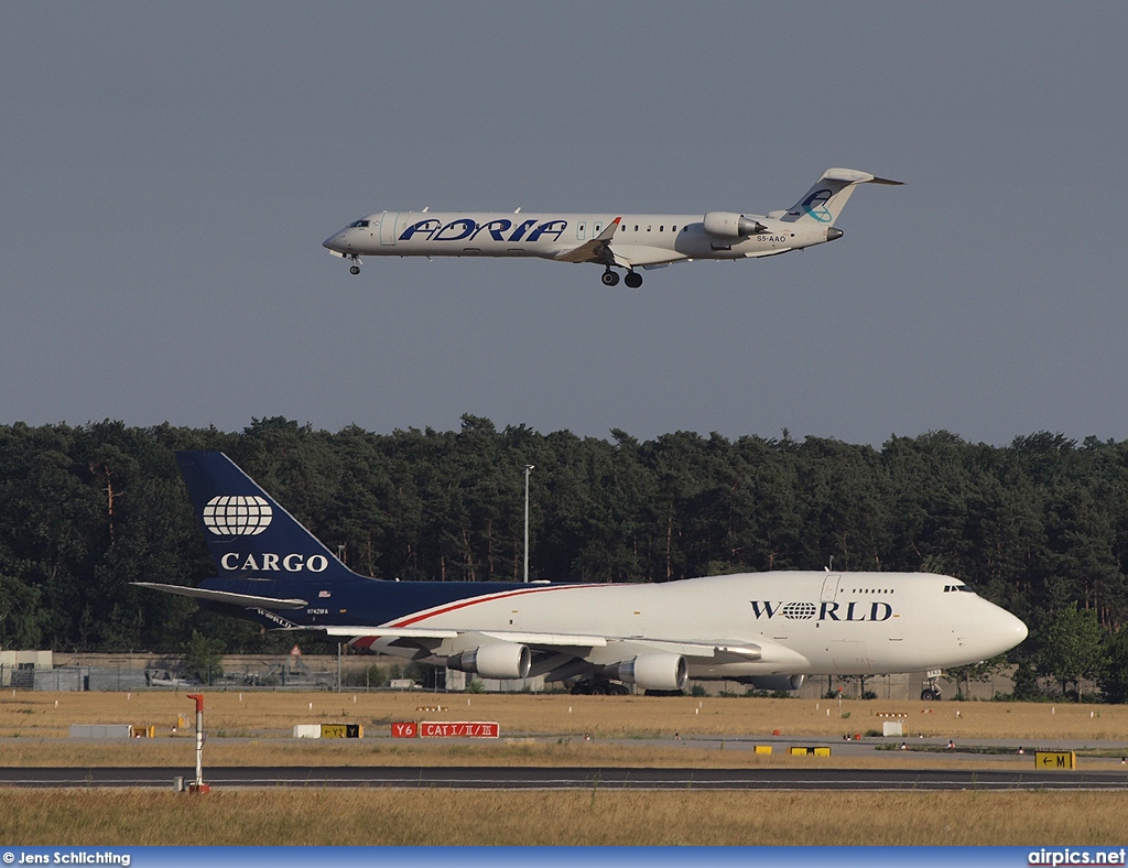 S5-AAO, Bombardier CRJ-900LR, Adria Airways