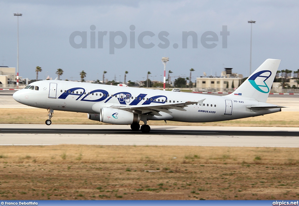 S5-AAS, Airbus A320-200, Adria Airways