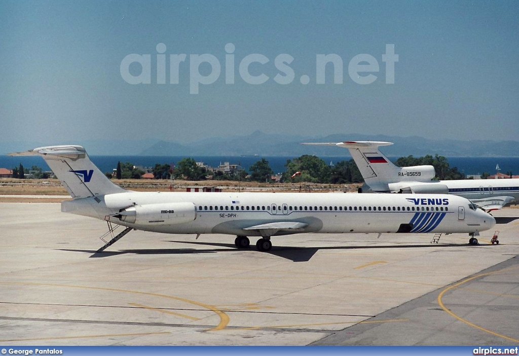 SE-DPH, McDonnell Douglas MD-83, Venus Airlines