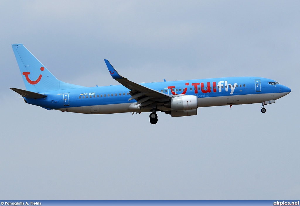 SE-DZK, Boeing 737-800, TUIfly Nordic