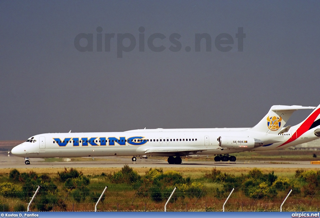 SE-RDE, McDonnell Douglas MD-83, Viking Airlines