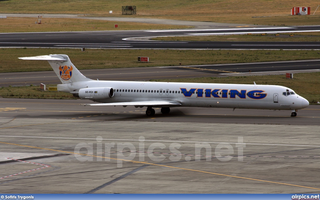 SE-RDI, McDonnell Douglas MD-83, Viking Airlines