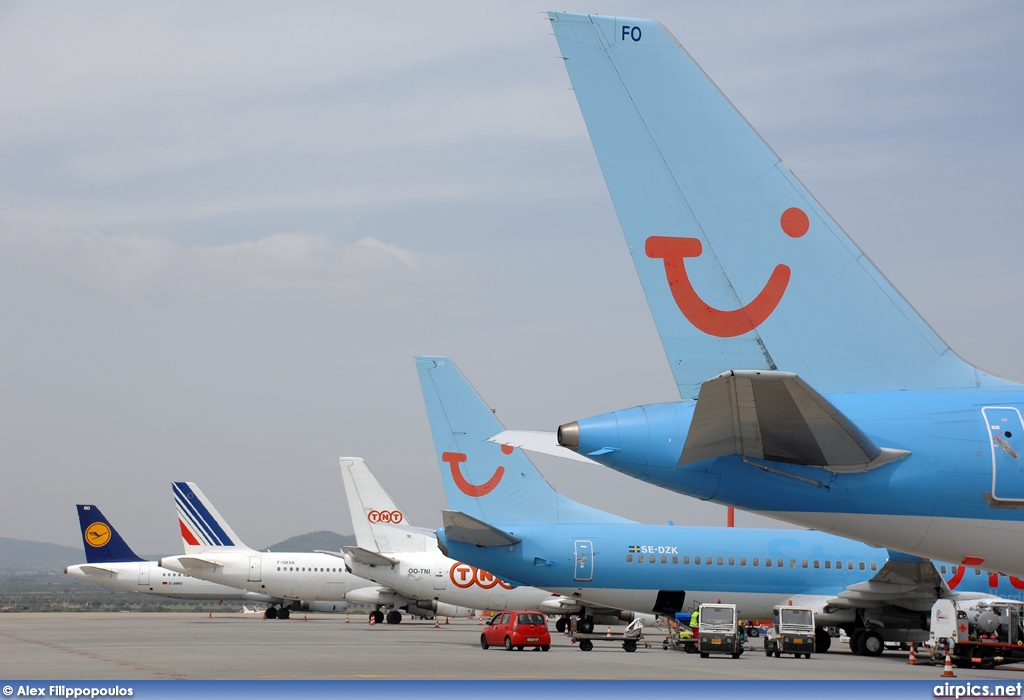 SE-RFO, Boeing 757-200, TUIfly Nordic