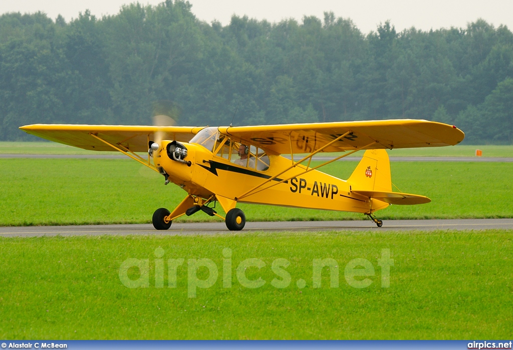 SP-AWP, Piper L-4B Cub, Private