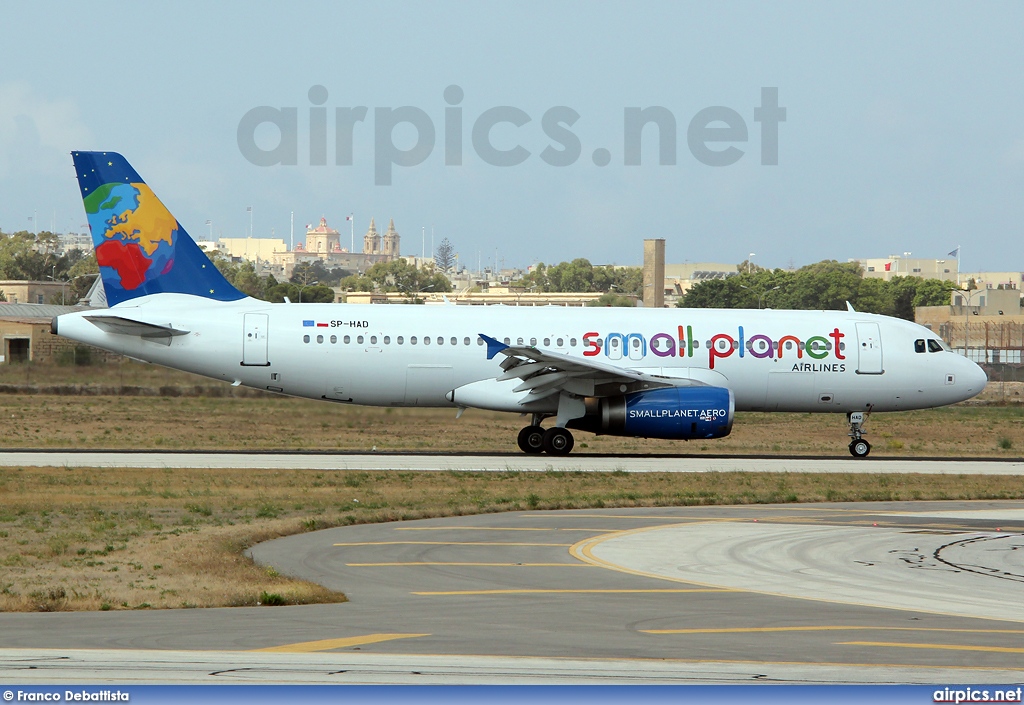 SP-HAD, Airbus A320-200, Small Planet Airlines