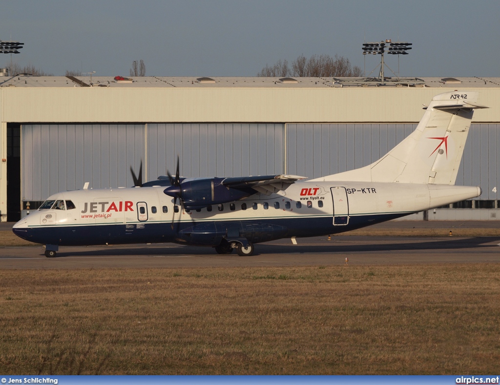 SP-KTR, ATR 42-300, Jet Air