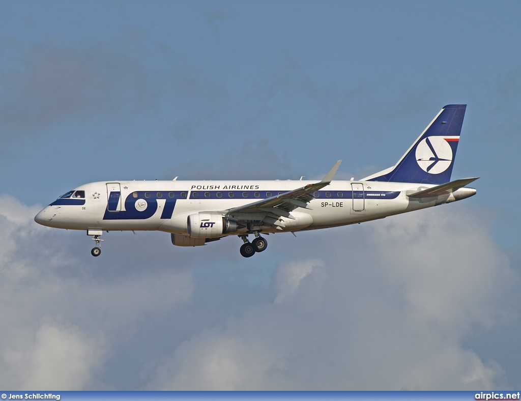 SP-LDE, Embraer ERJ 170-100LR, LOT Polish Airlines