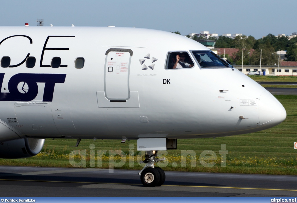 SP-LDK, Embraer ERJ 170-100SE, LOT Polish Airlines