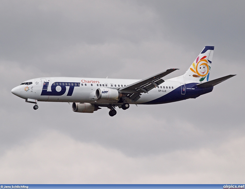 SP-LLE, Boeing 737-400, LOT Charters