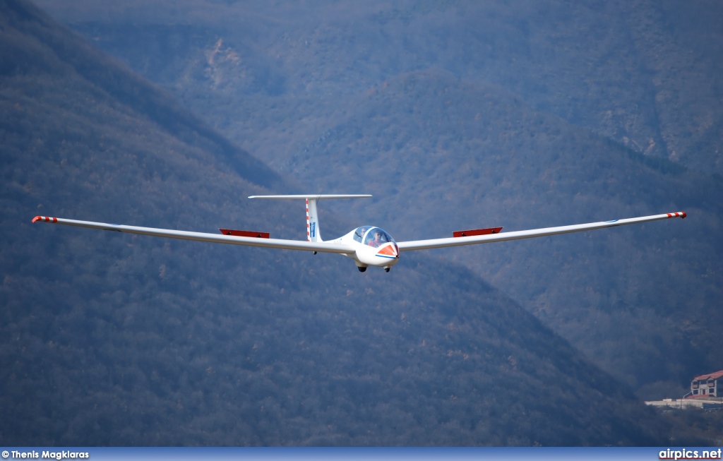 SX-145, Grob G-103A Twin II Acro, Private