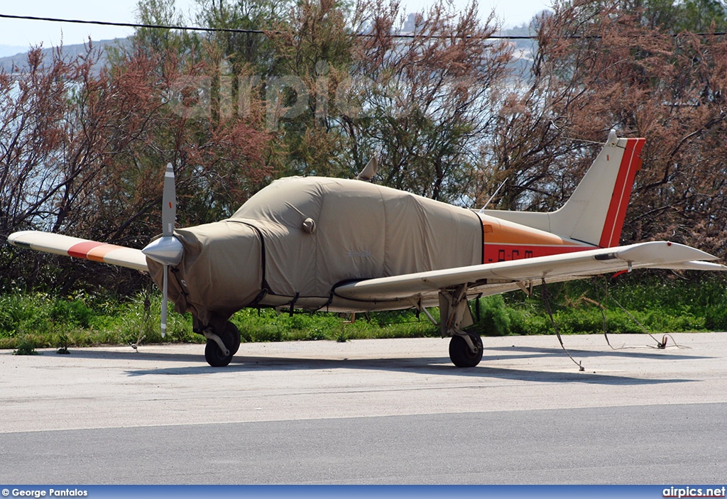 SX-ACM, Beechcraft B24R Sierra, Chios Aeroclub