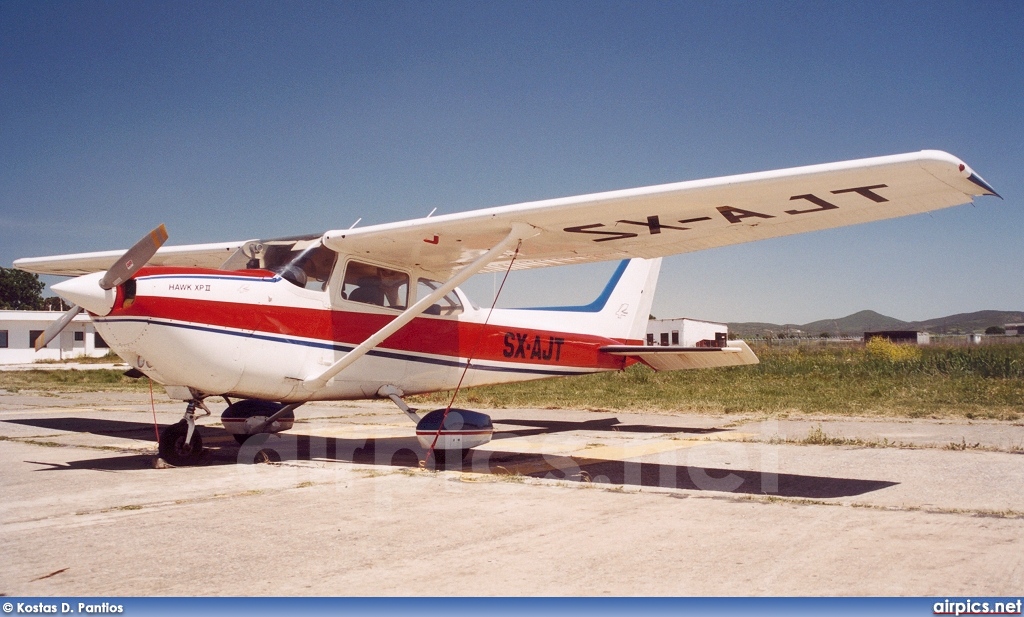 SX-AJT, Cessna (Reims) 172K Hawk XP, Private