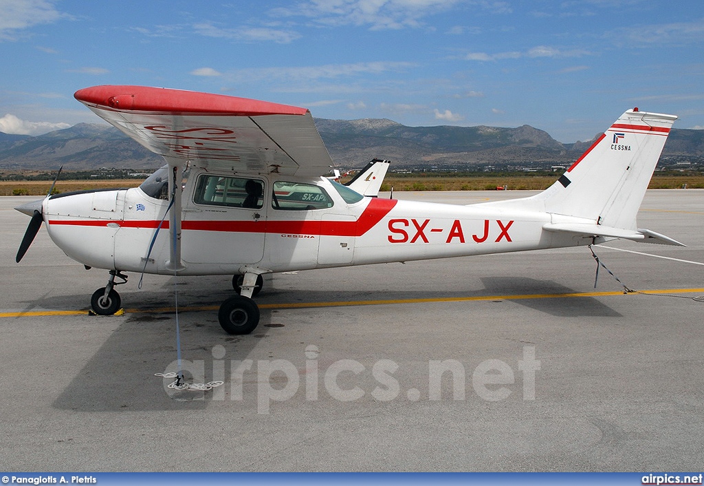 SX-AJX, Cessna 172L Skyhawk, Private