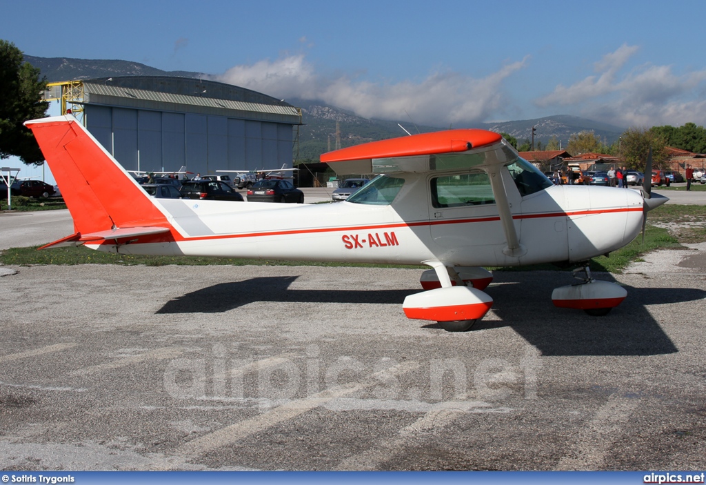 SX-ALM, Cessna 150M, Private