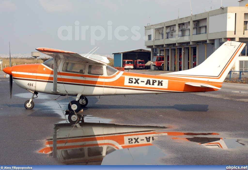 SX-APK, Cessna 182E Skylane, Private