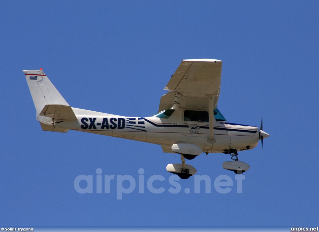 SX-ASD, Cessna 152, Untitled