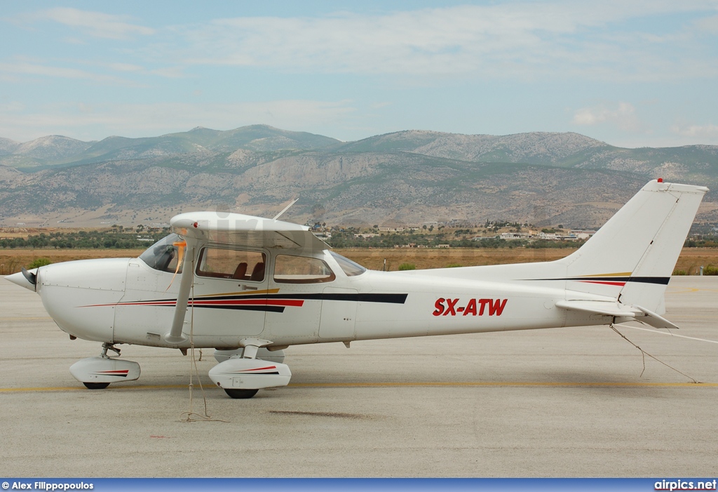 SX-ATW, Cessna 172M Skyhawk, Private