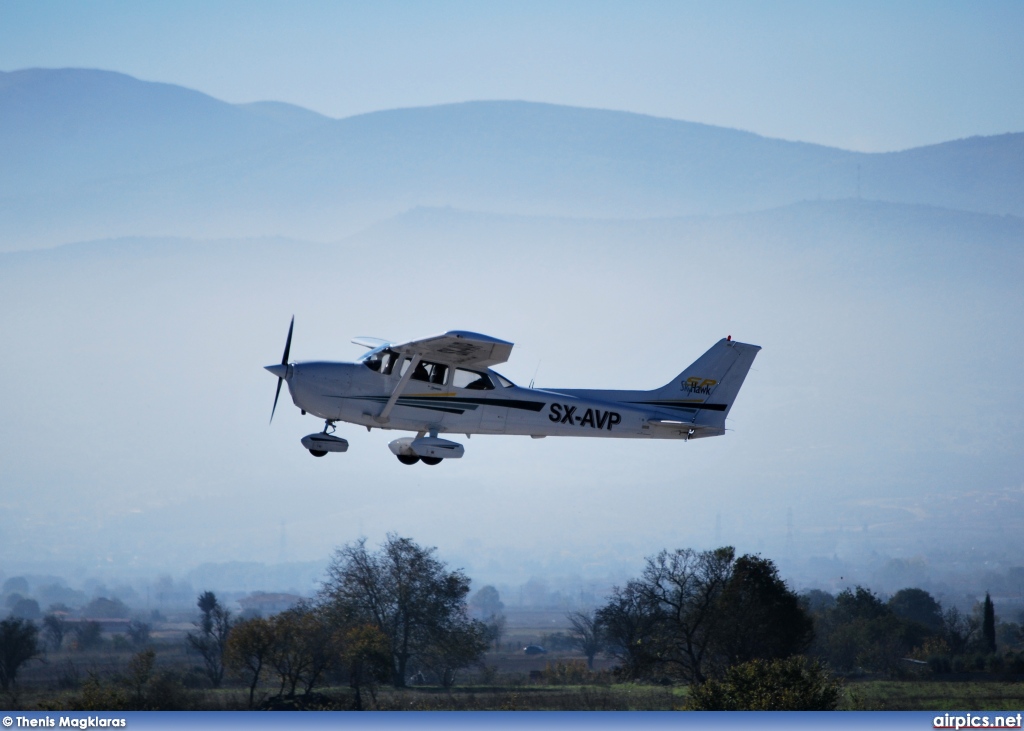 SX-AVP, Cessna 172SP Skyhawk, Private