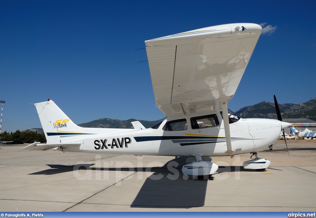 SX-AVP, Cessna 172SP Skyhawk, Private