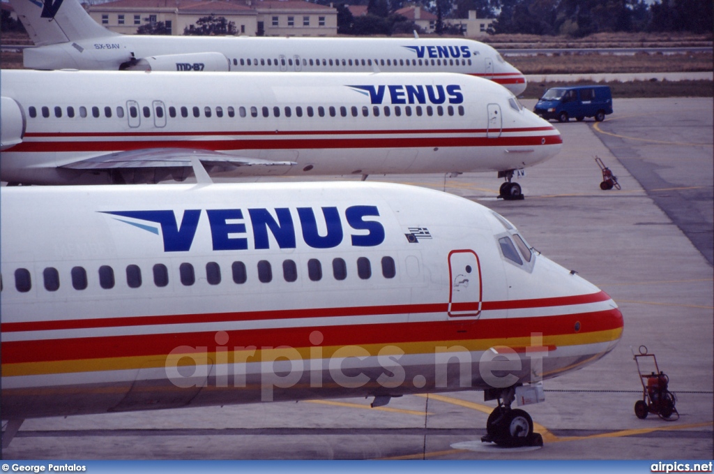 SX-BAQ, McDonnell Douglas MD-83, Venus Airlines