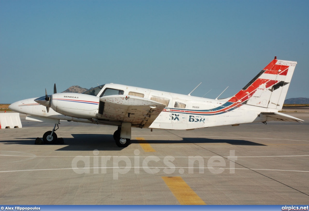 SX-BSA, Piper PA-34-200T Seneca II, Private