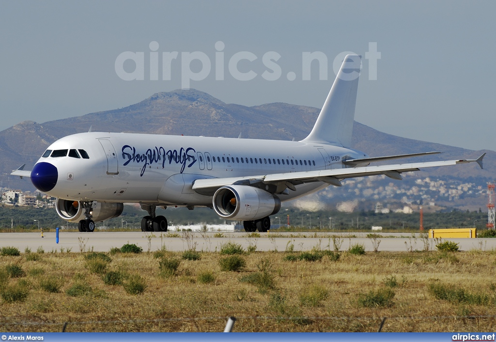 SX-BTP, Airbus A320-200, Sky Wings