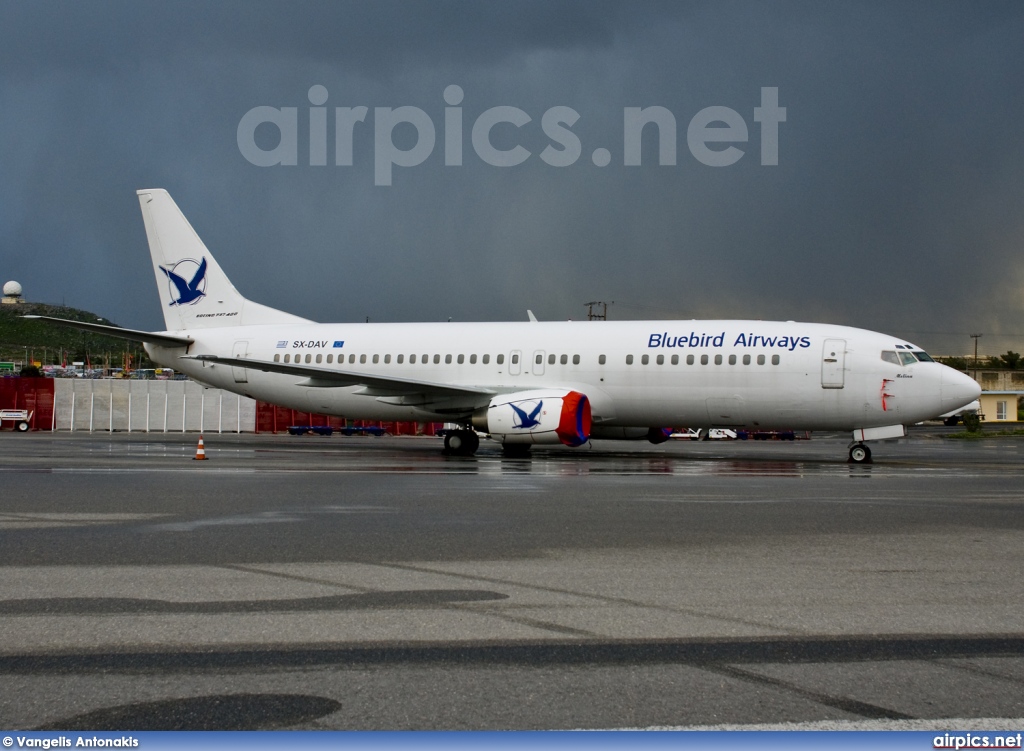 SX-DAV, Boeing 737-400, Bluebird Airways