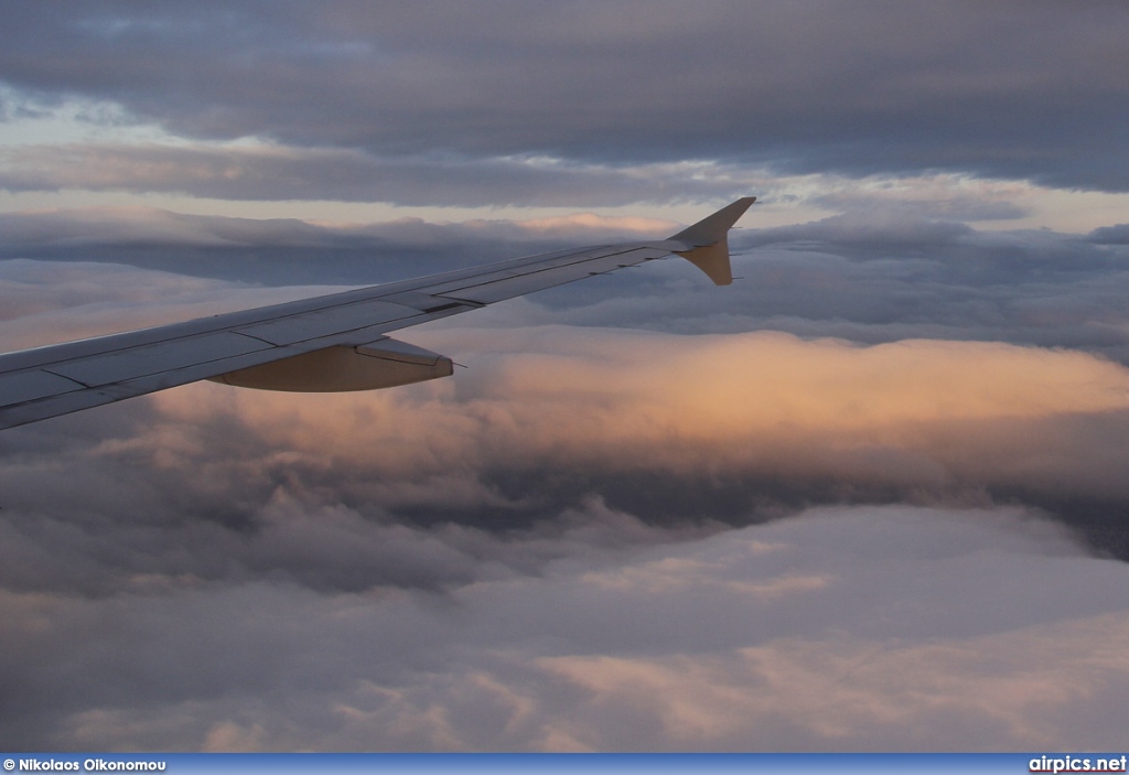 SX-DGB, Airbus A320-200, Aegean Airlines