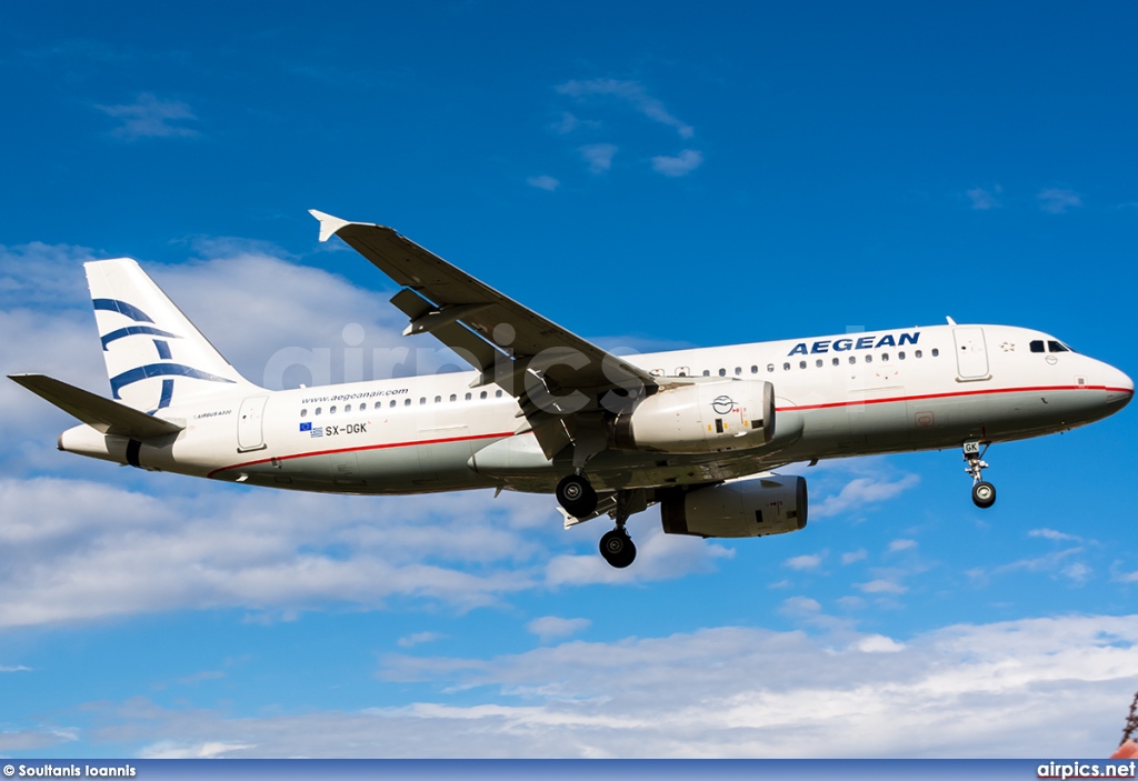 SX-DGK, Airbus A320-200, Aegean Airlines