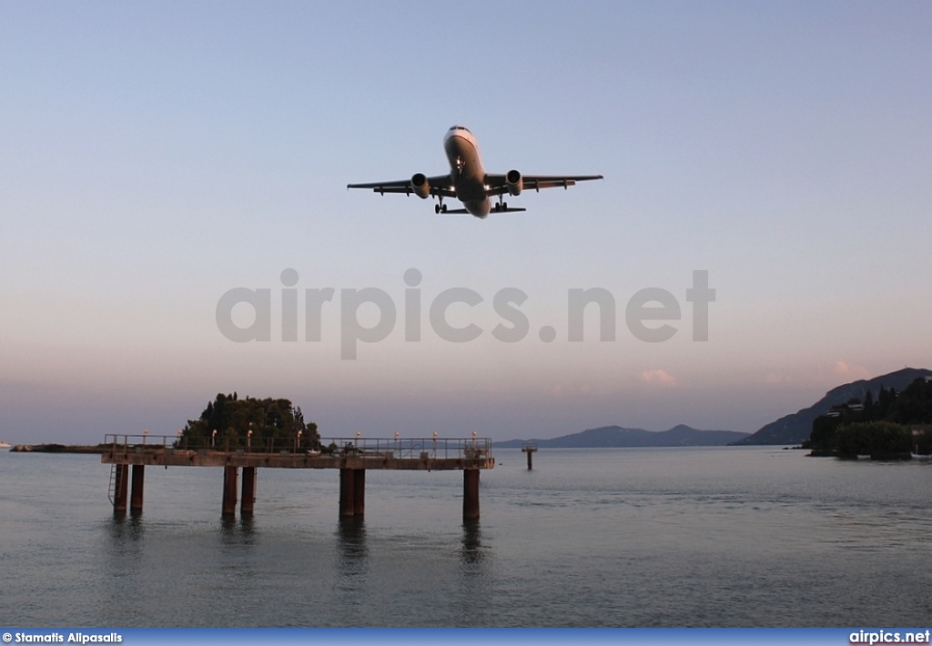 SX-DGR, Airbus A320-200, Aegean Airlines