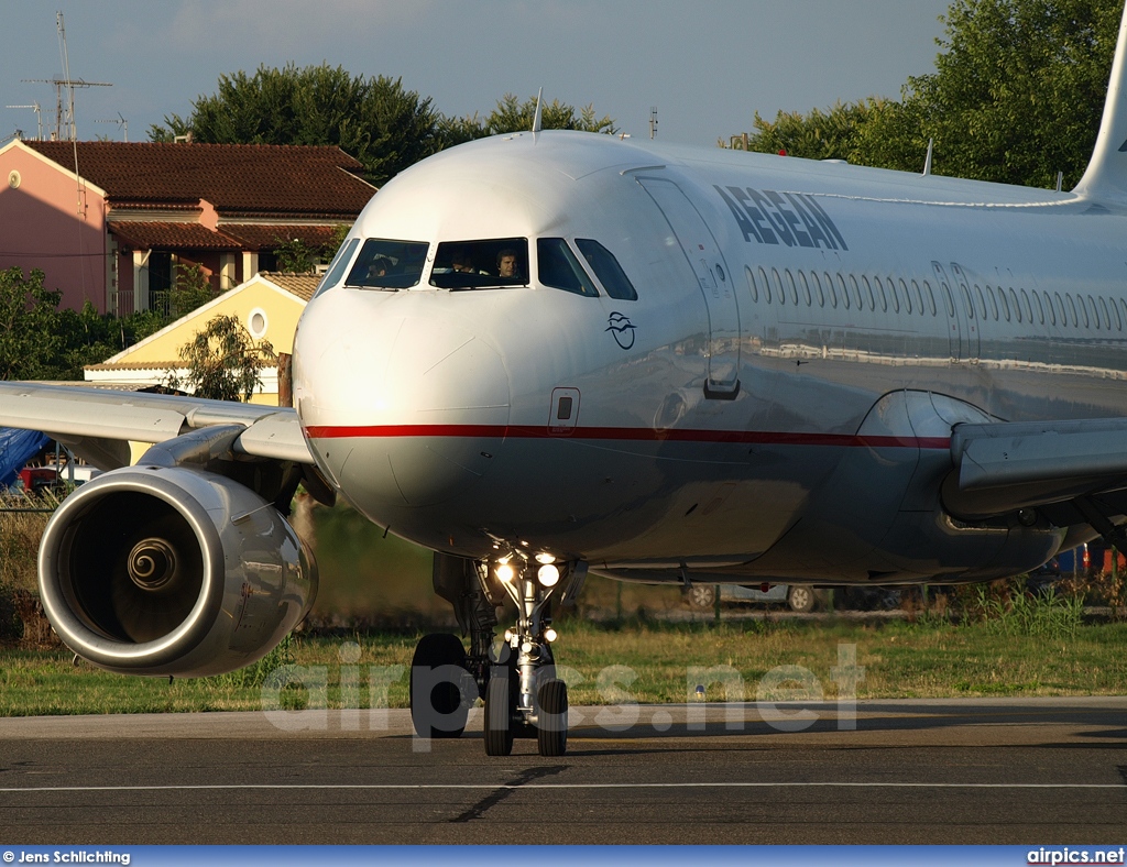 SX-DVL, Airbus A320-200, Aegean Airlines