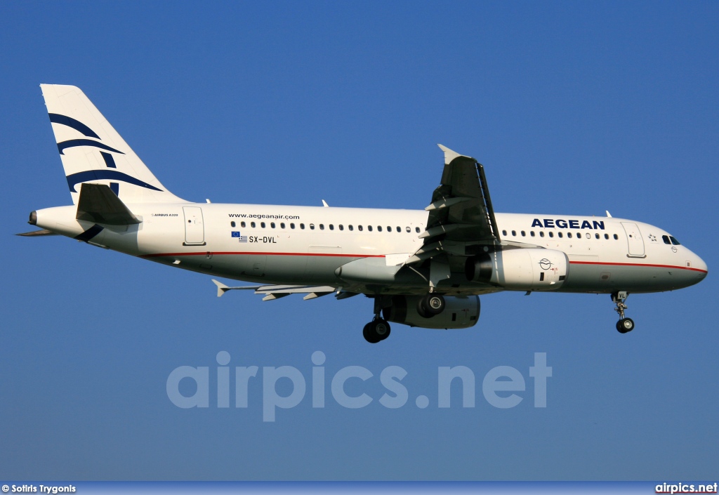 SX-DVL, Airbus A320-200, Aegean Airlines