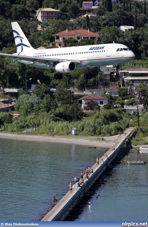 SX-DVL, Airbus A320-200, Aegean Airlines