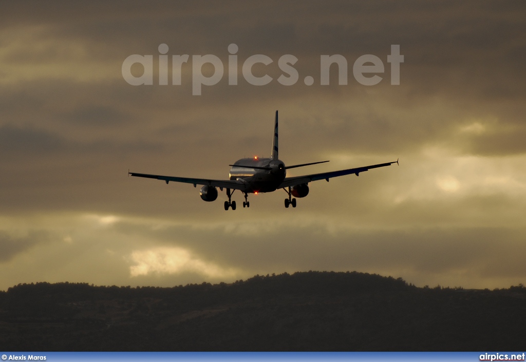 SX-DVS, Airbus A320-200, Aegean Airlines