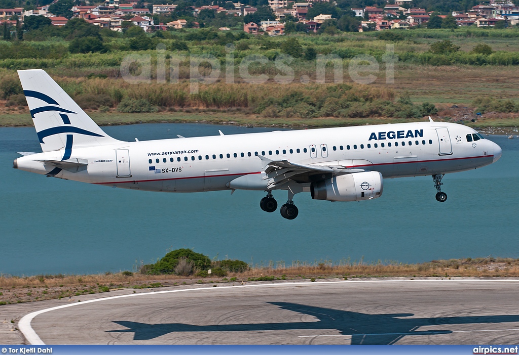 SX-DVS, Airbus A320-200, Aegean Airlines