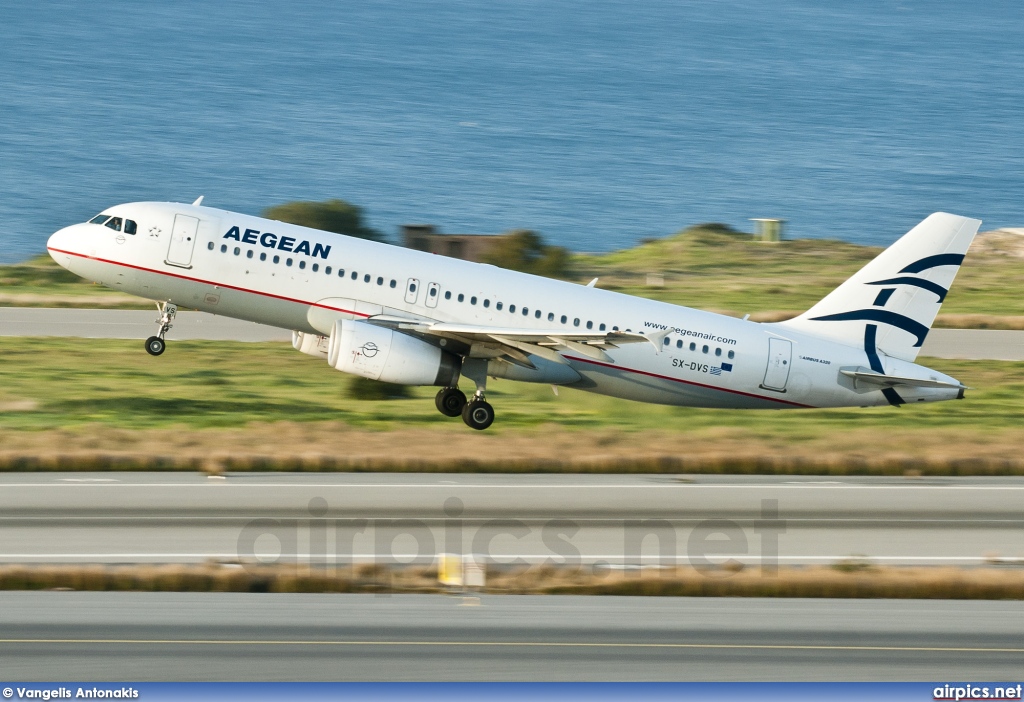 SX-DVS, Airbus A320-200, Aegean Airlines