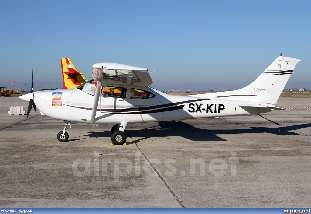 SX-KIP, Cessna 172S Skyhawk, Private