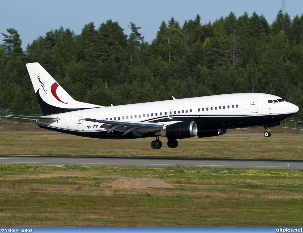 SX-MTF, Boeing 737-300, GainJet Aviation