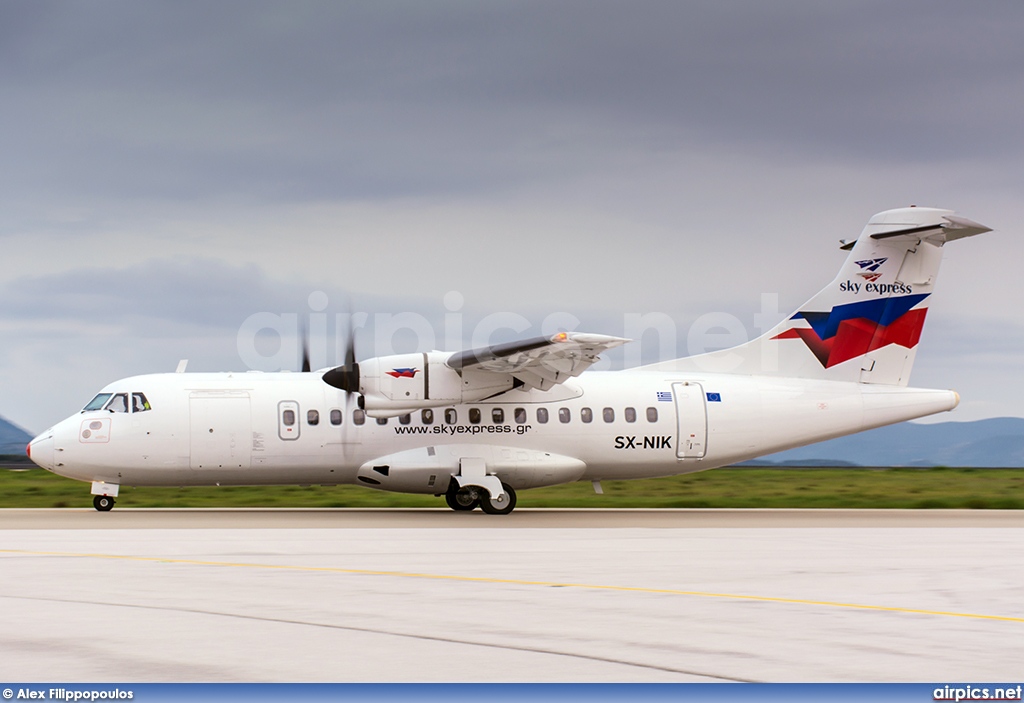 SX-NIK, ATR 42-320, Sky Express (Greece)