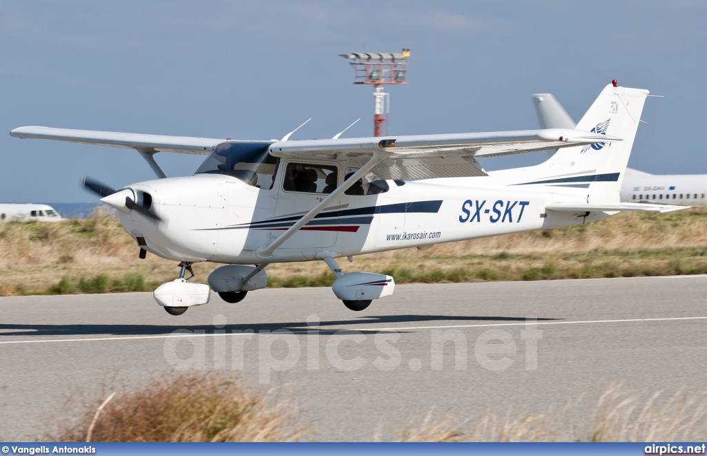 SX-SKT, Cessna 172S Skyhawk, Ikaros Air Services