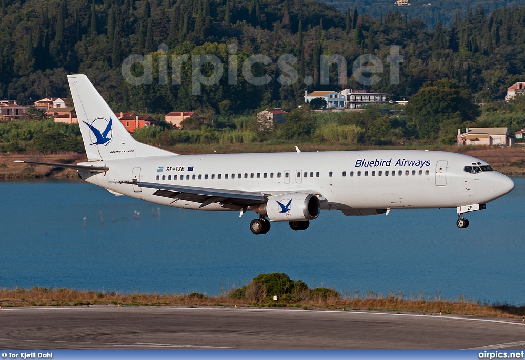 SX-TZE, Boeing 737-400, Blue Bird Aviation