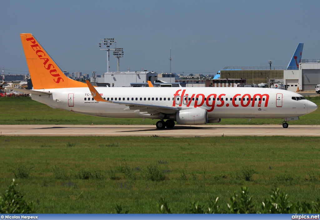 TC-AAL, Boeing 737-800, Pegasus Airlines