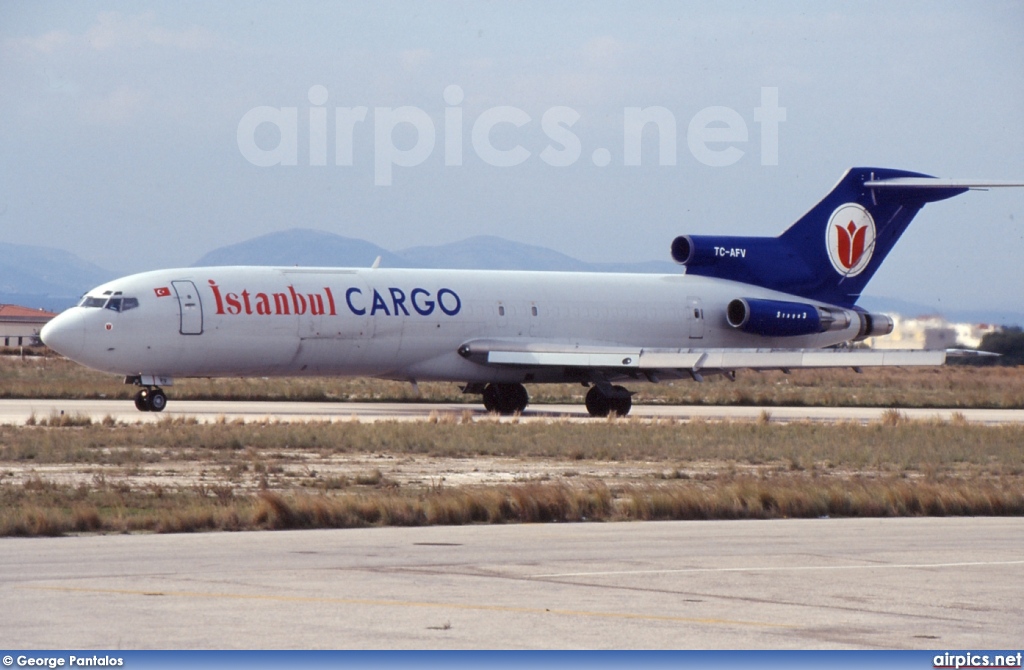 TC-AFV, Boeing 727-200Adv-F, Istanbul Airlines