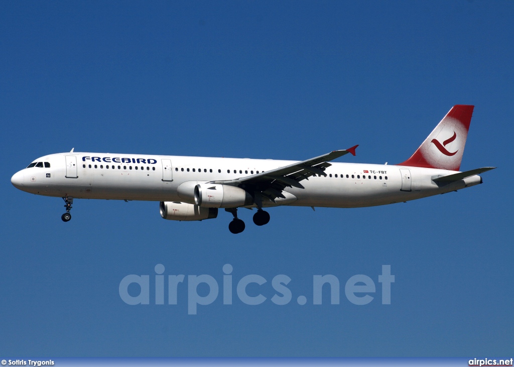 TC-FBT, Airbus A321-100, Freebird Airlines