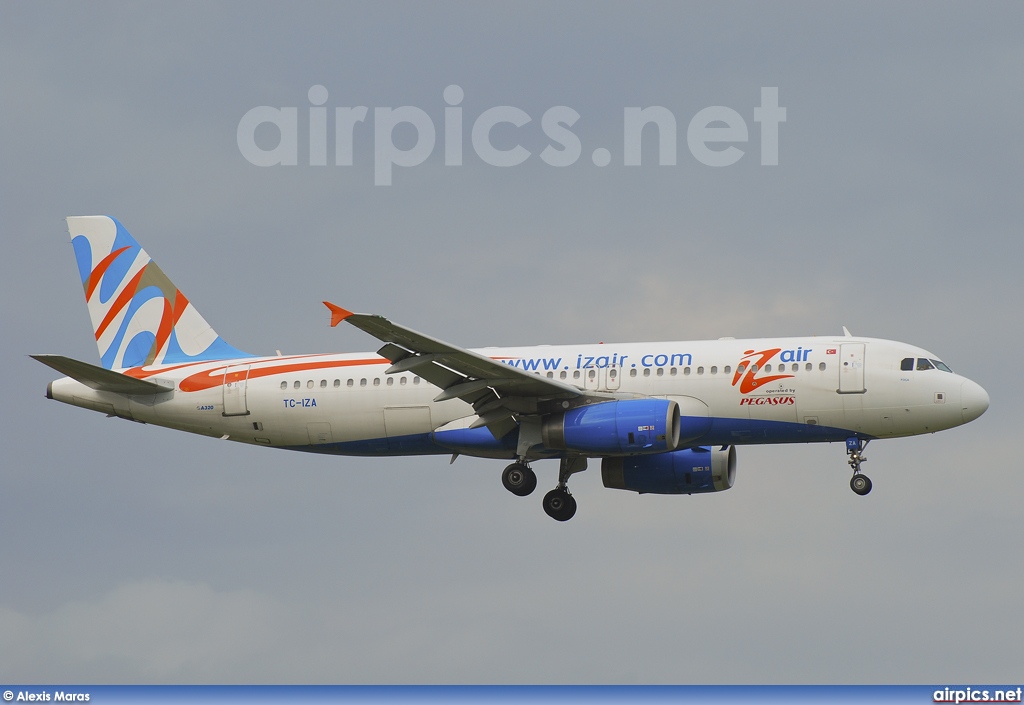 TC-IZA, Airbus A320-200, IZair