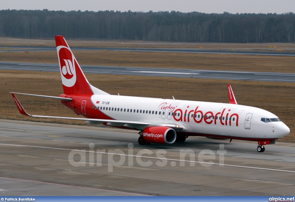 TC-IZB, Boeing 737-800, Air Berlin Turkey