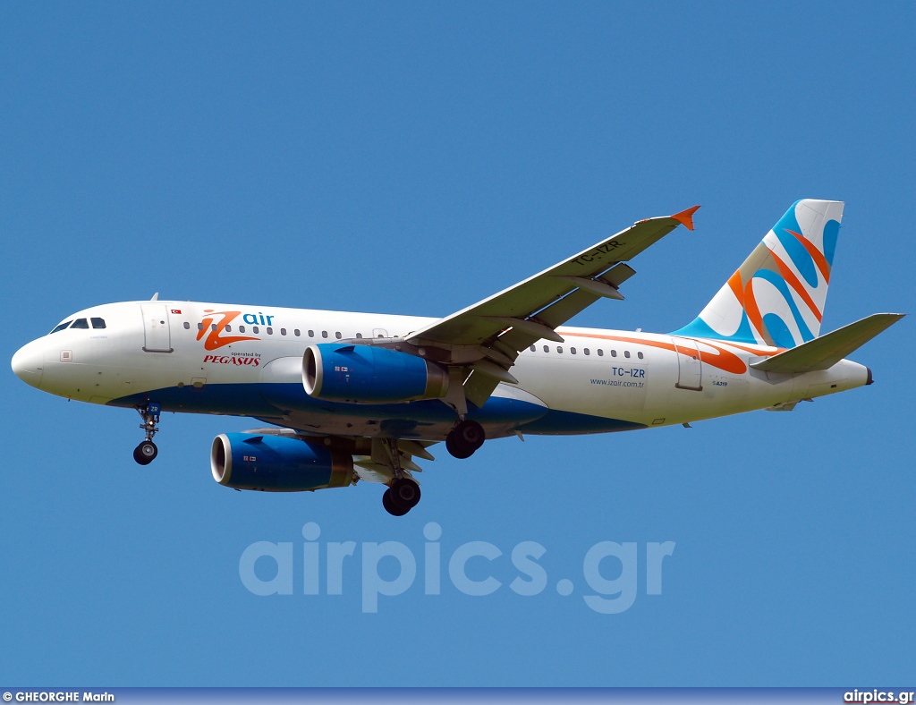 TC-IZR, Airbus A319-100, IZair